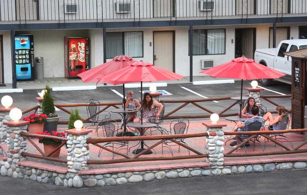 Gateway Inn And Suites Salida Ngoại thất bức ảnh